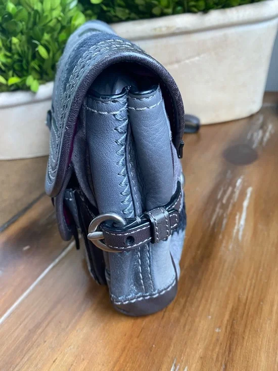 Coach Legacy Limited Edition Garcia Pieced Leather XL Clutch - Picture 11 of 15